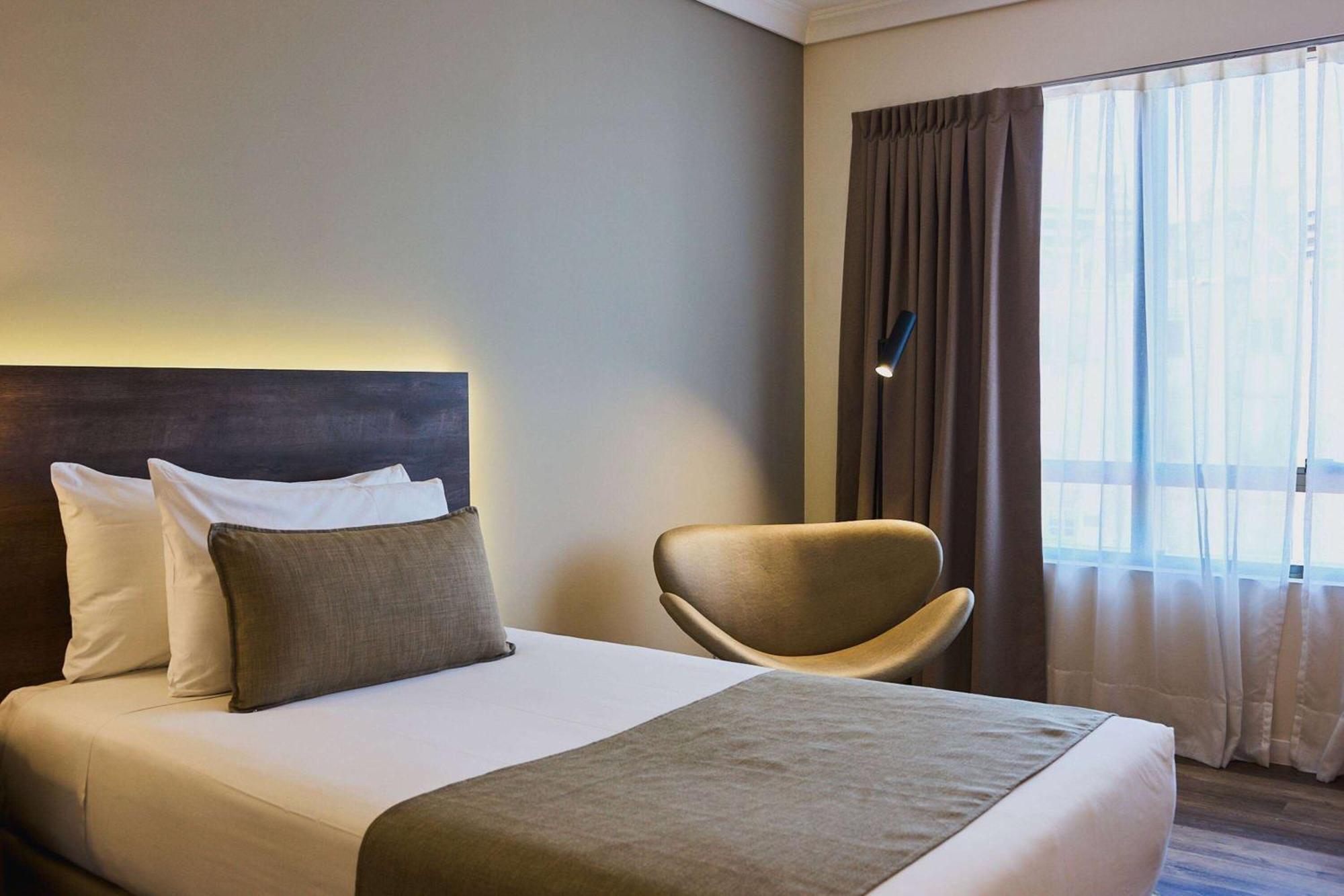 Dazzler By Wyndham San Martin Ciudad Autónoma de Buenos Aires
